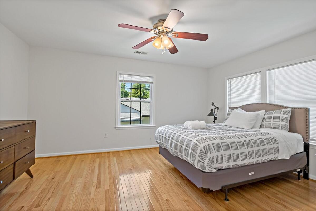 Havenly Homes Dmv Arlington Camera foto