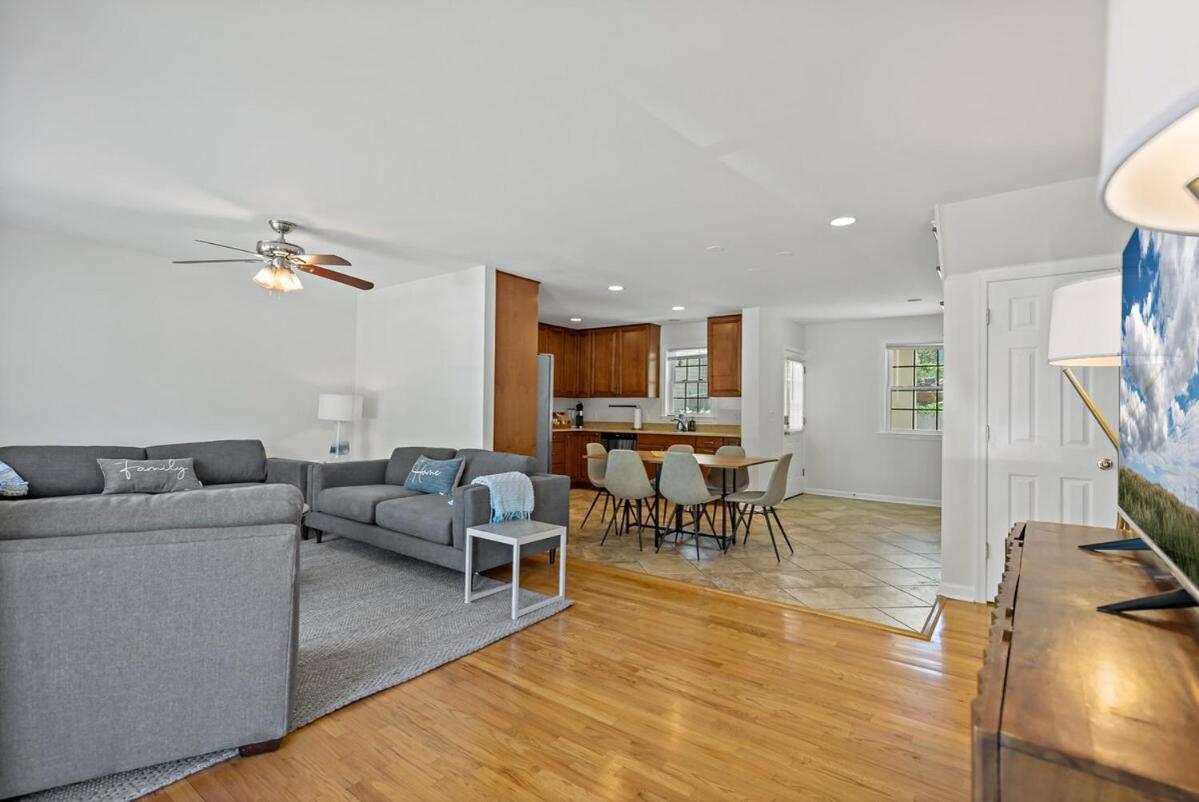 Havenly Homes Dmv Arlington Camera foto