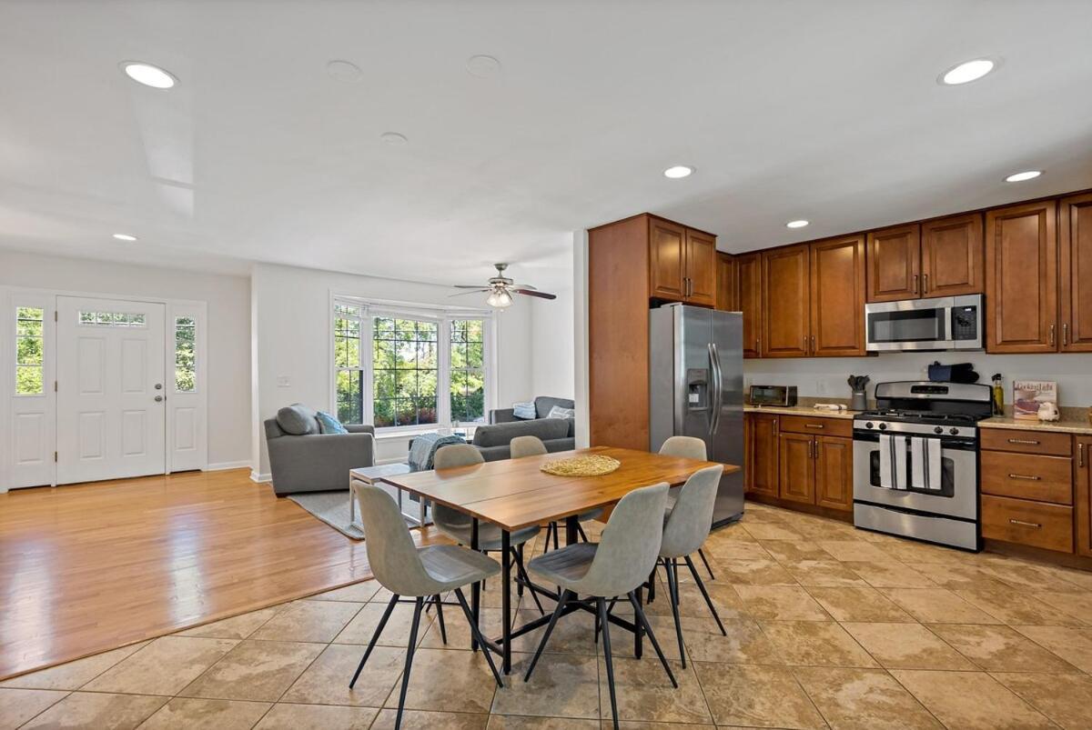 Havenly Homes Dmv Arlington Camera foto
